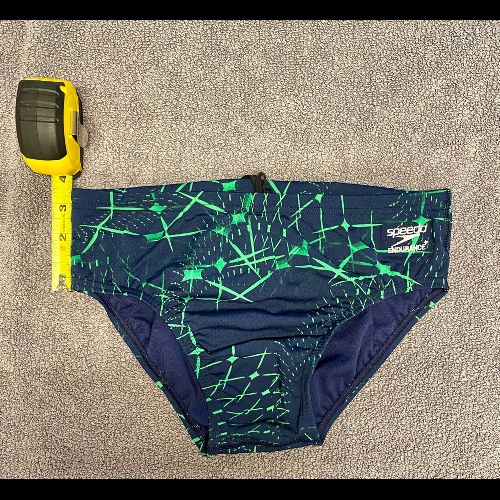 CLEARANCE!!  🆕 Speedo NWOT Men’s Brief Swimsuit. Size 32. #44 - Picture 9 of 14